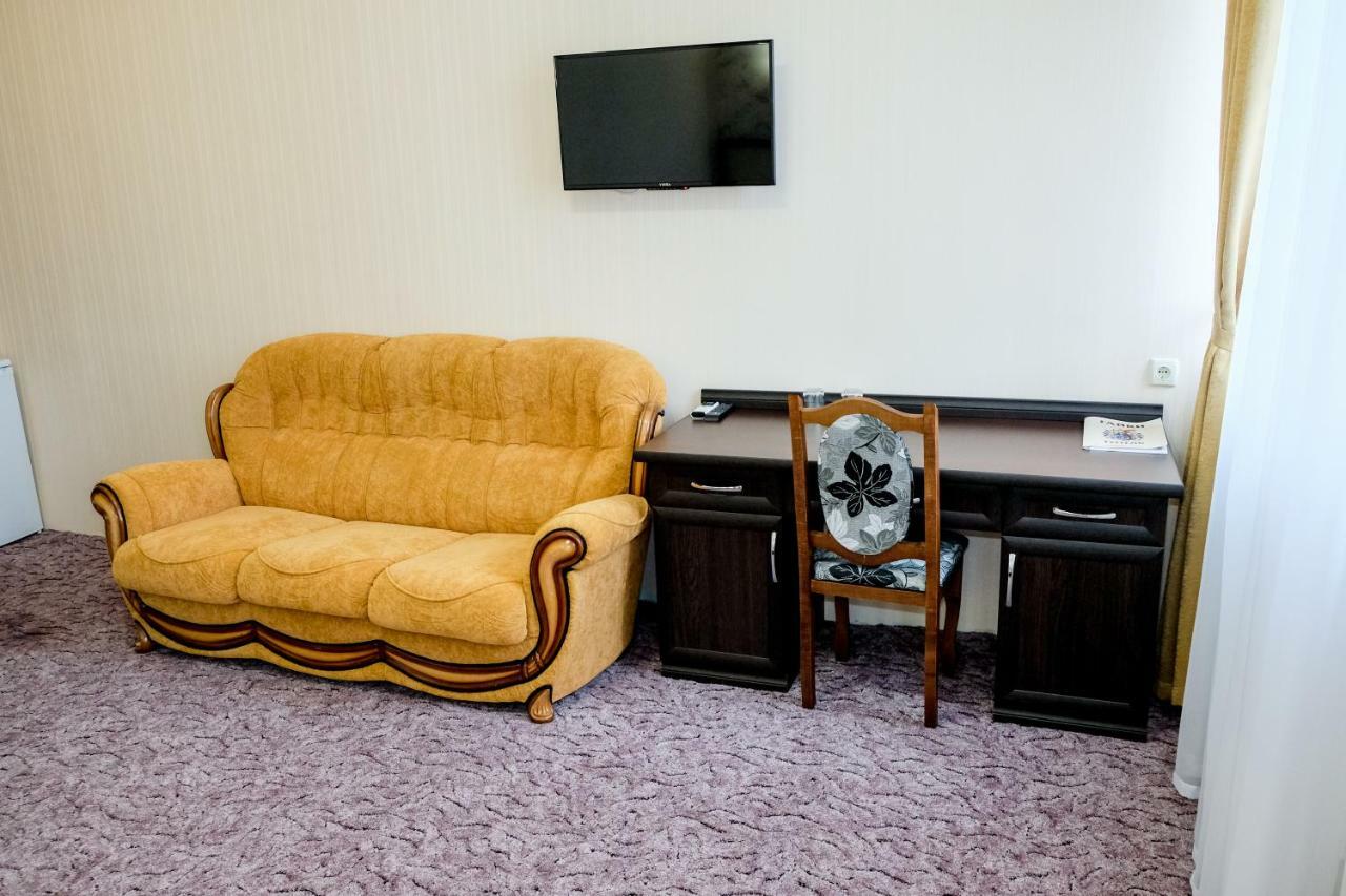 Оздоровчий Комплекс Гайки Заїзд Провулок Сухий Яр 12 Hotel Zjytomyr Eksteriør billede