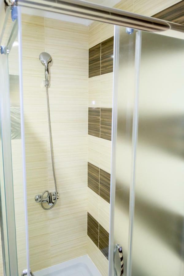 Оздоровчий Комплекс Гайки Заїзд Провулок Сухий Яр 12 Hotel Zjytomyr Eksteriør billede