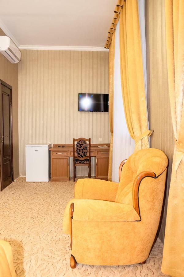 Оздоровчий Комплекс Гайки Заїзд Провулок Сухий Яр 12 Hotel Zjytomyr Eksteriør billede