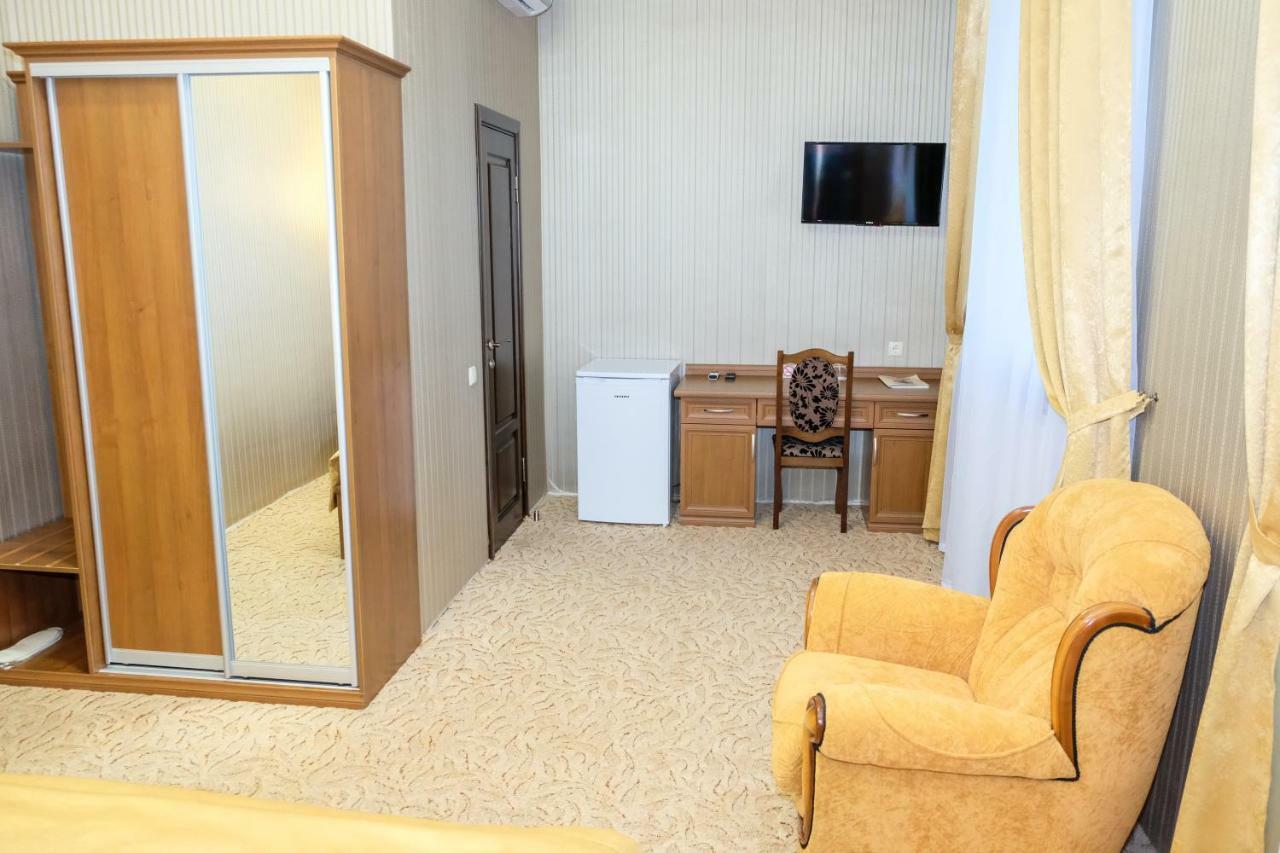 Оздоровчий Комплекс Гайки Заїзд Провулок Сухий Яр 12 Hotel Zjytomyr Eksteriør billede
